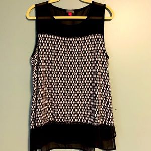 Vince Camuto Black and White sleeveless tunic top
